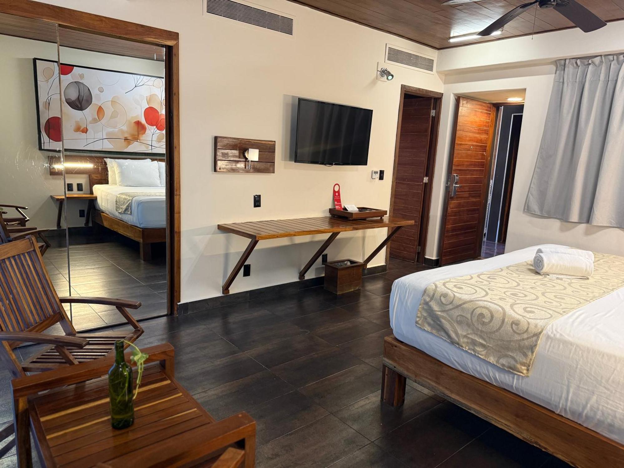 Hotel Kavia 5Th Avenida (Adults Only) Playa del Carmen Exterior photo